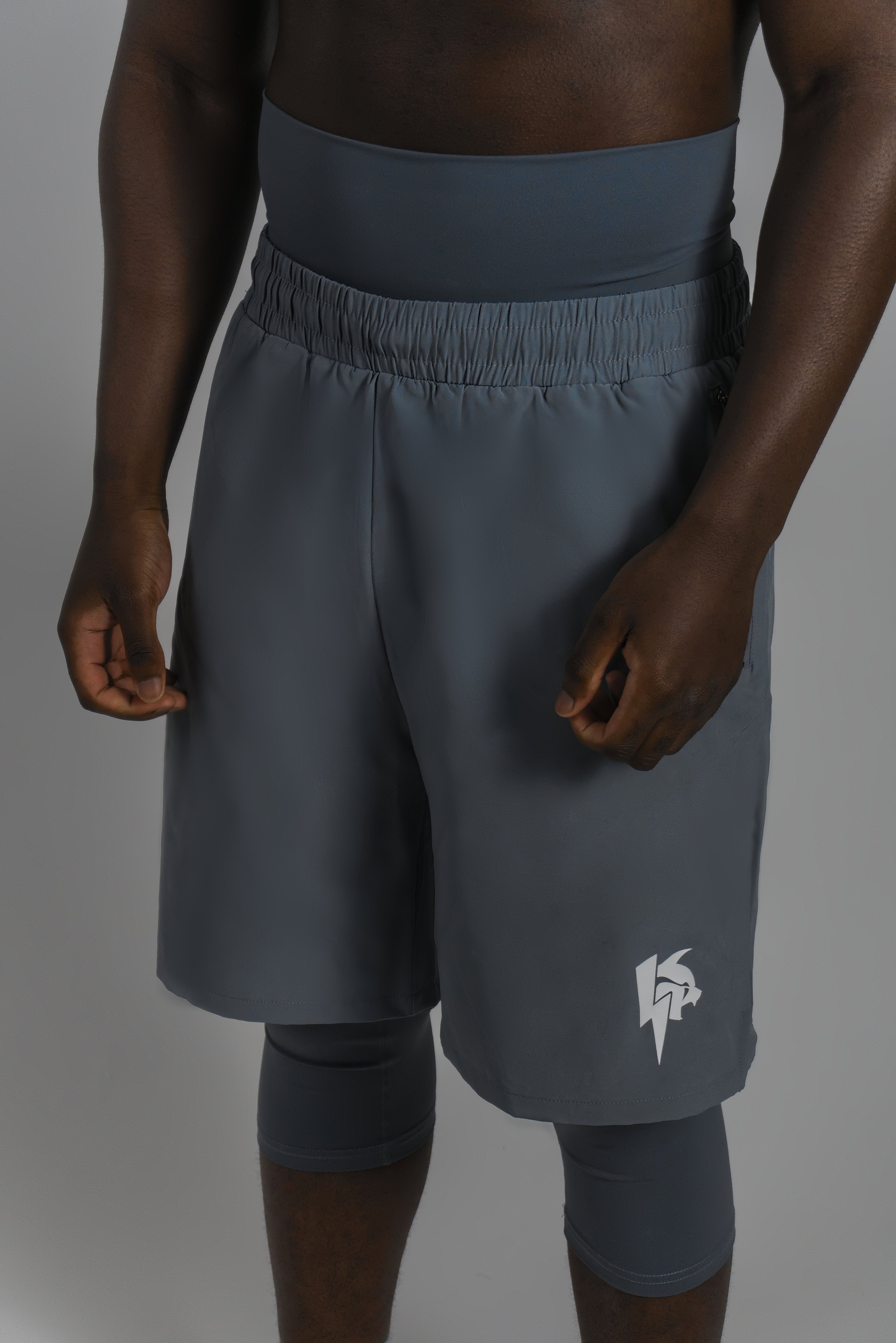 Ihsaan Awrah Shorts Grey